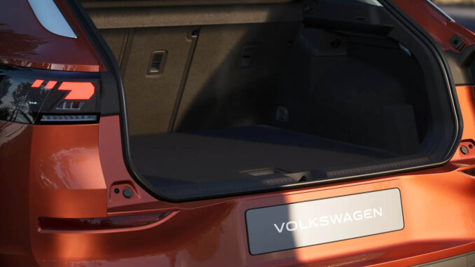 Volkswagen T-Roc 1.5 eTSI 150 Style 5dr DSG [Tech Pack] Petrol Hatchback - Image 6
